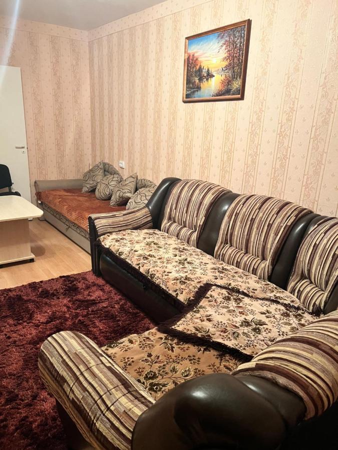 Ореховая Горка Апартаменты С Балконом И Лифтом Νάρβα Εξωτερικό φωτογραφία