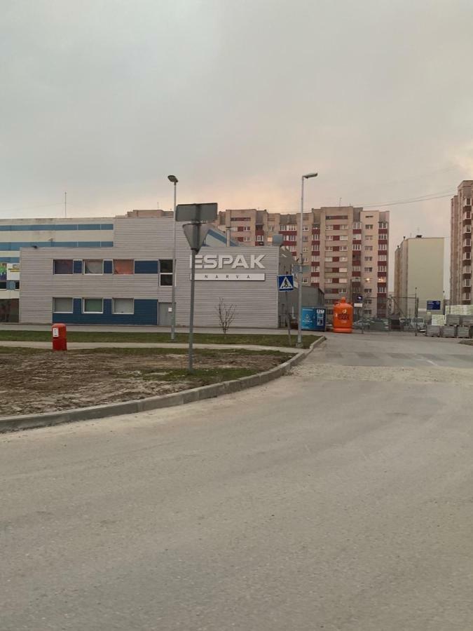 Ореховая Горка Апартаменты С Балконом И Лифтом Νάρβα Εξωτερικό φωτογραφία